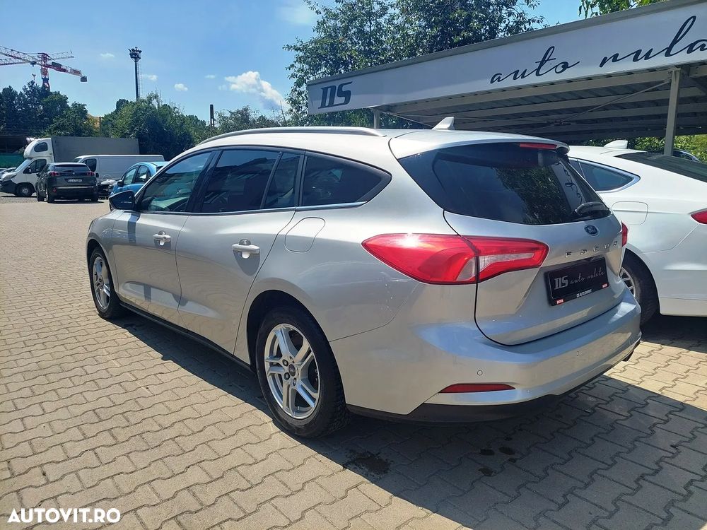 Ford Focus 1.5 EcoBlue Connected - 4