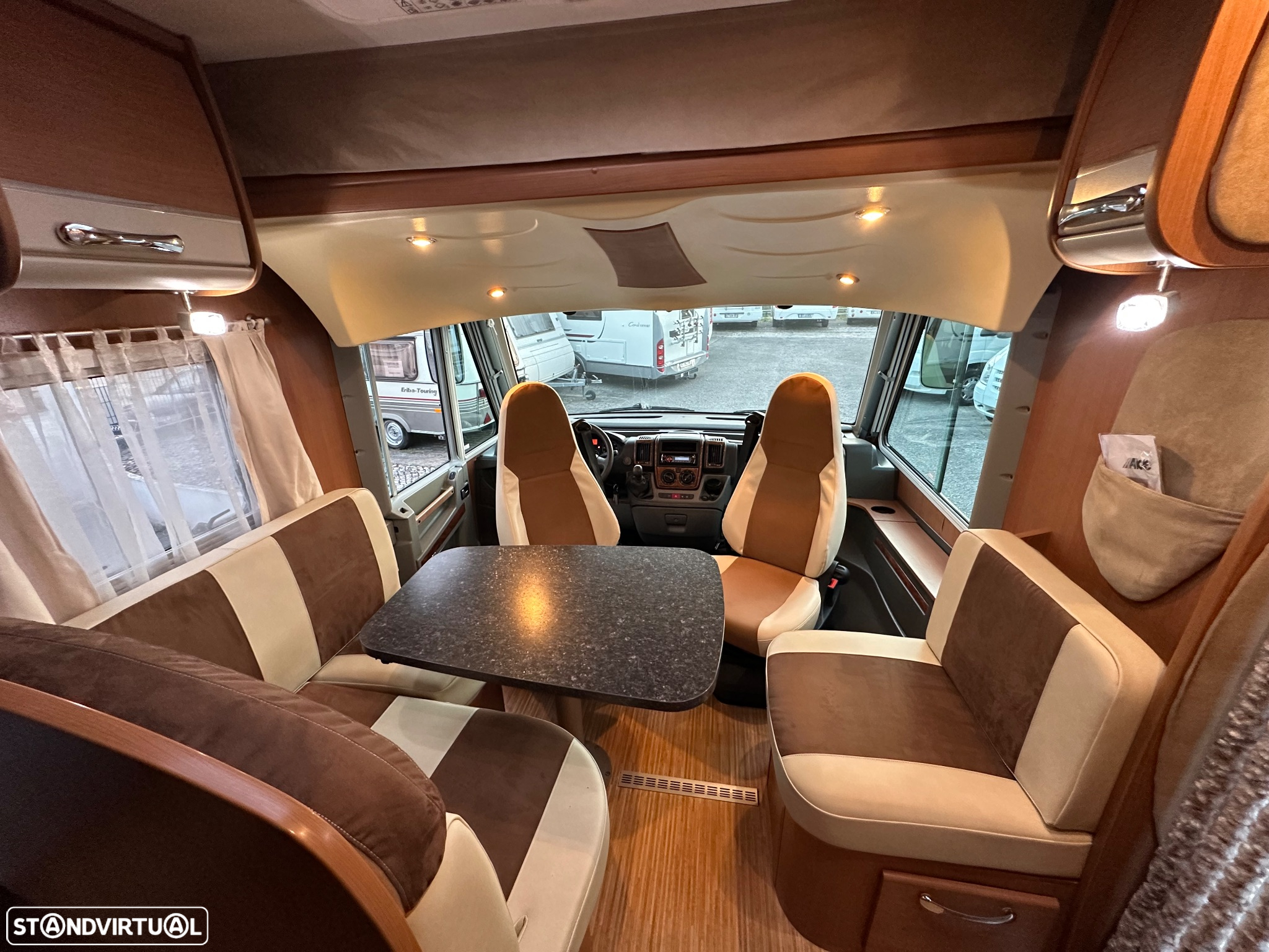 Pilote Explorateur G742 - 11
