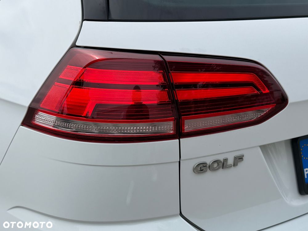 Volkswagen Golf 1.5 TSI BMT Highline DSG - 2