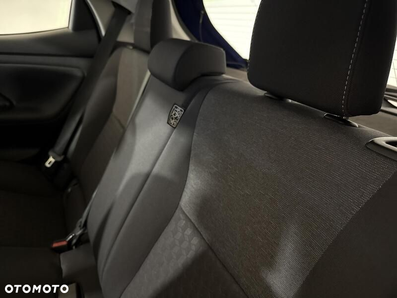 Toyota Yaris - 18