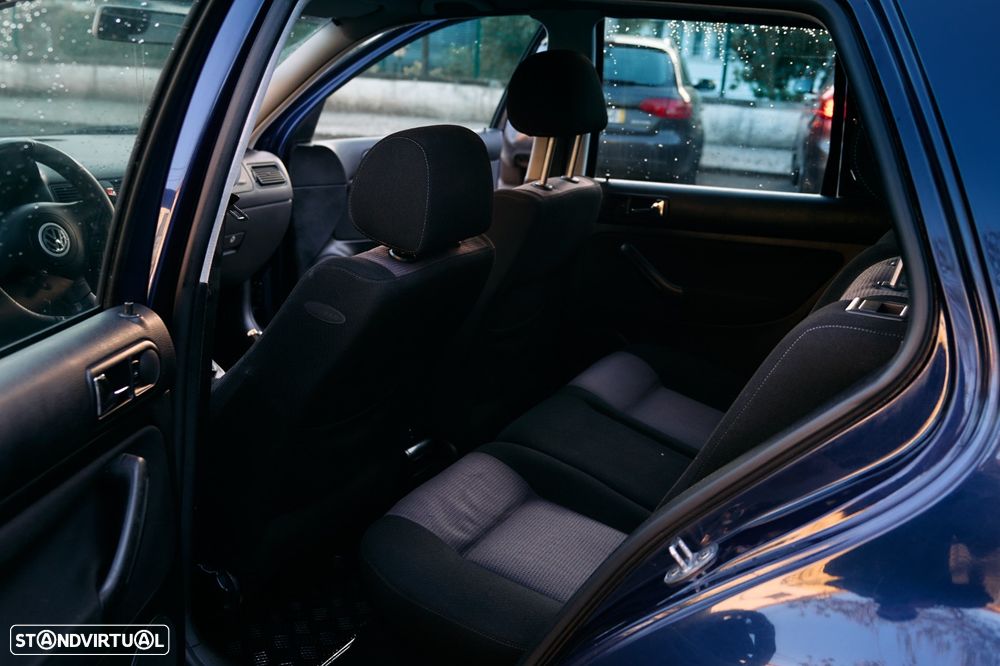 VW Golf 1.4i Confortline - 8