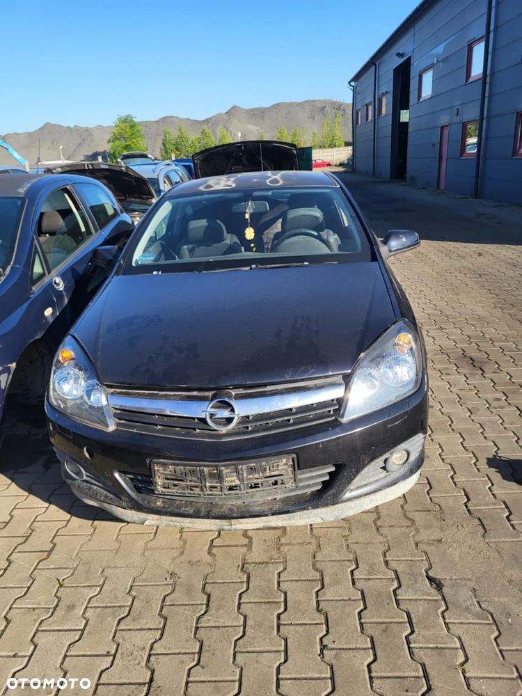 opel astra H GTC części - 1