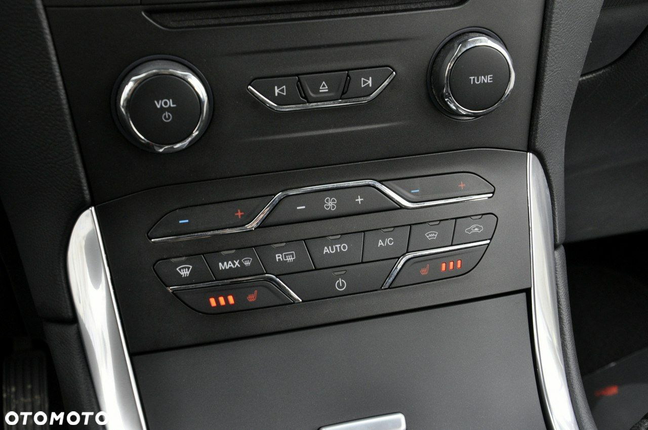 Ford S-Max 2.0 EcoBlue Titanium - 8