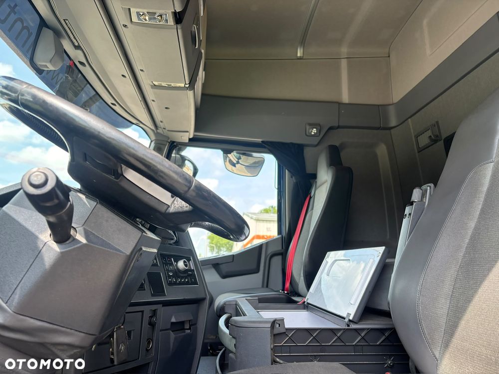 Renault T440 13litrowy Volvo ! 550000km! - 8