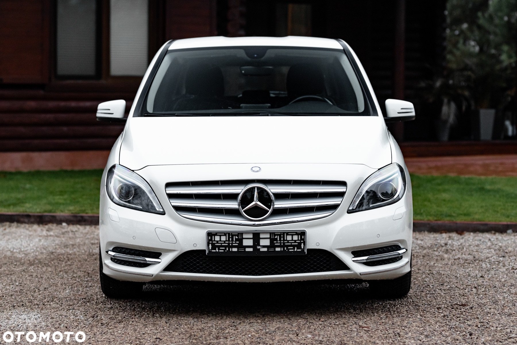 Mercedes-Benz Klasa B 180 7G-DCT - 7