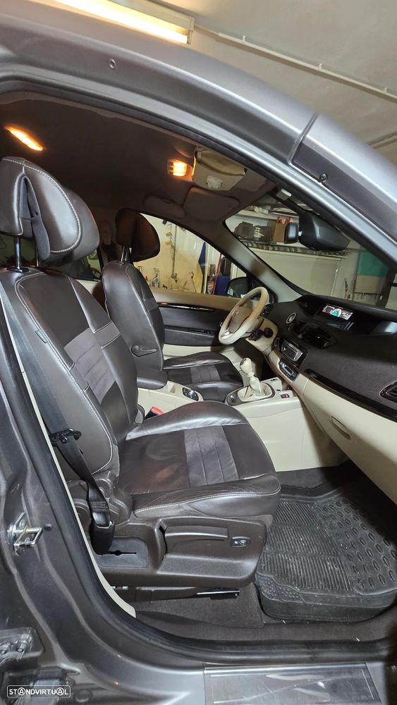 Renault Scénic 1.5 dCi Bose Edtion - 9