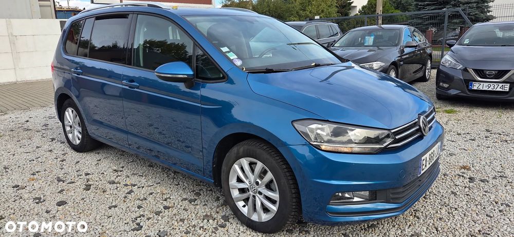 Volkswagen Touran - 5