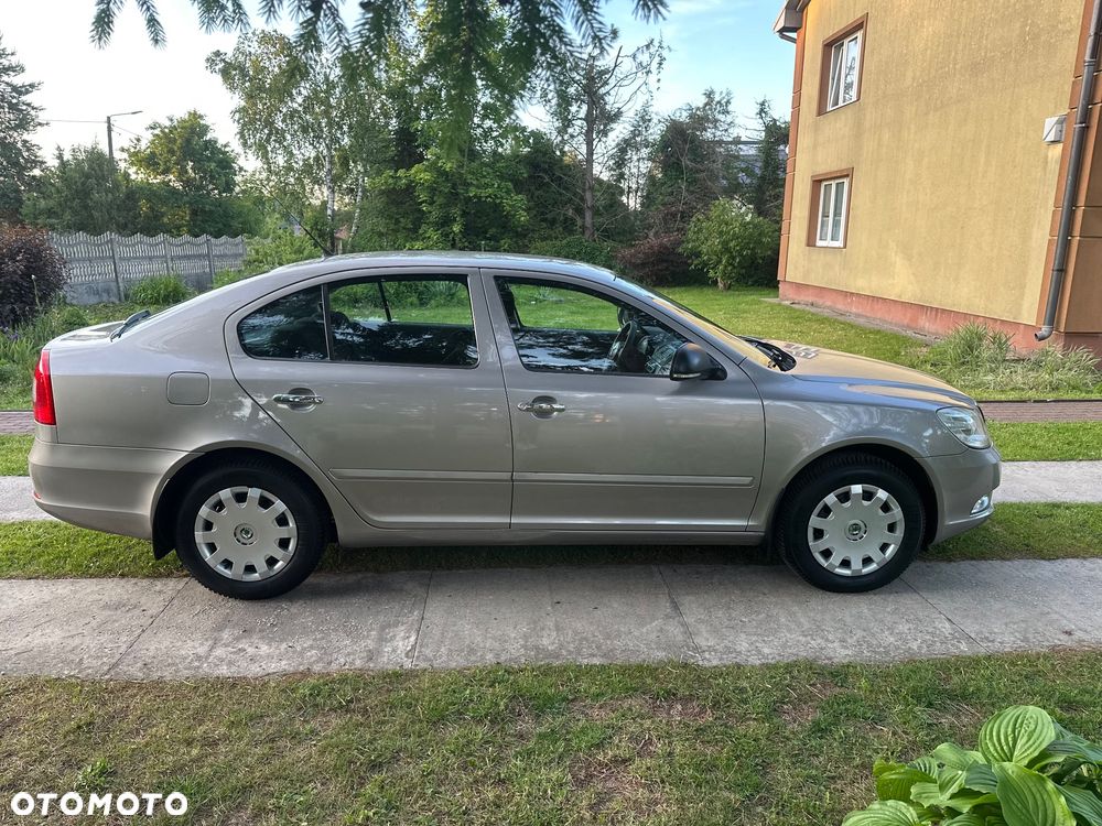 Skoda Octavia 1.6 Classic - 6