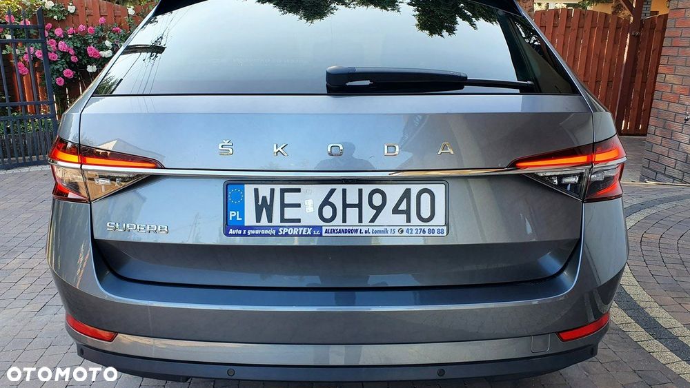 Skoda Superb 2.0 TDI SCR Style DSG - 34