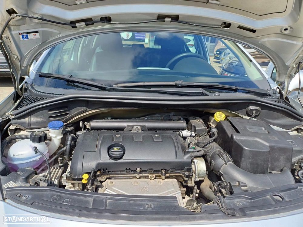 Peugeot 207 1.4 16V Active - 15