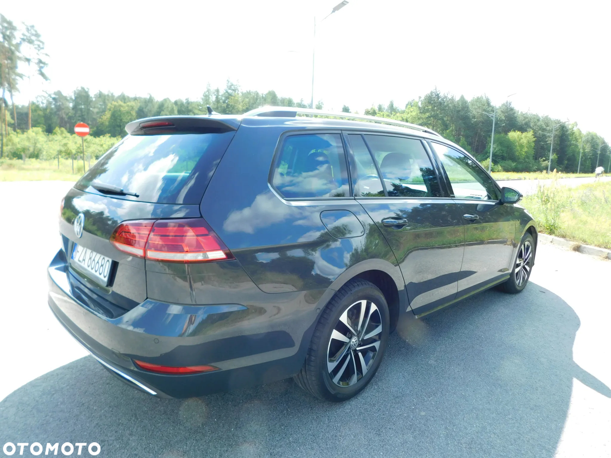Volkswagen Golf 1.6 TDI SCR IQ.DRIVE - 5