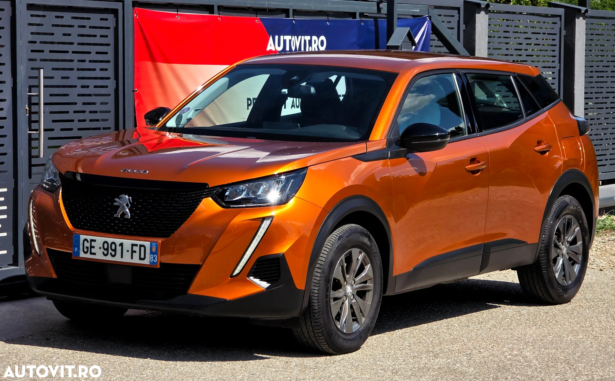 Peugeot 2008 PureTech 130 EAT8 Allure - 7