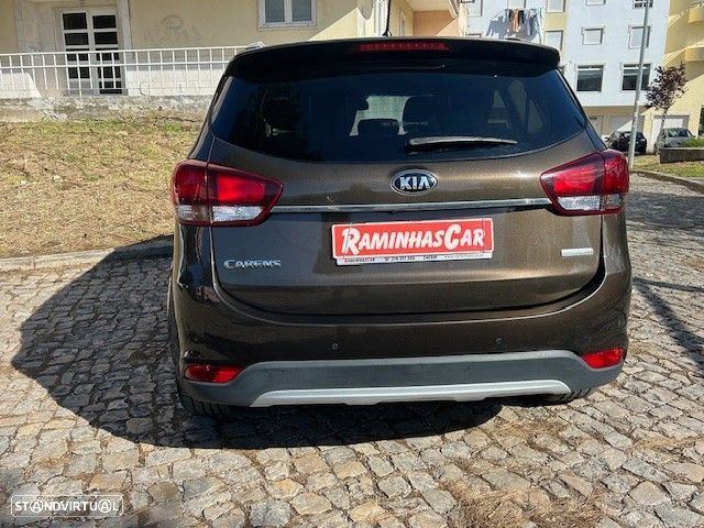 Kia Carens 1.7 CRDi ISG TX - 11