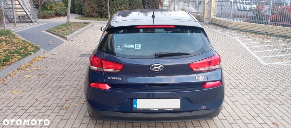 Hyundai i30 1.4 Classic + - 6