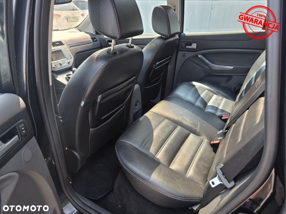 Ford Kuga - 20
