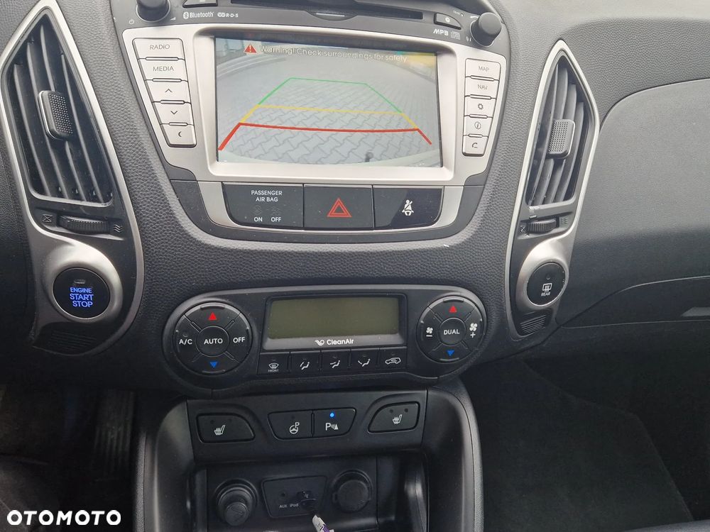 Hyundai ix35 2.0 CRDi 4WD Premium - 9