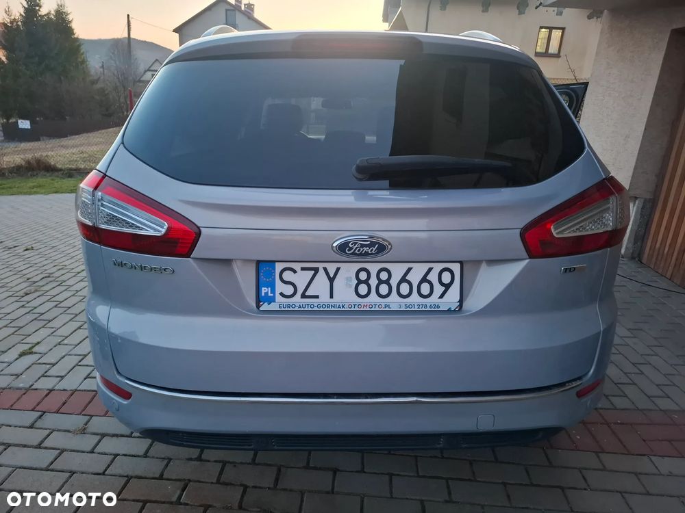 Ford Mondeo 2.0 TDCi Titanium - 10