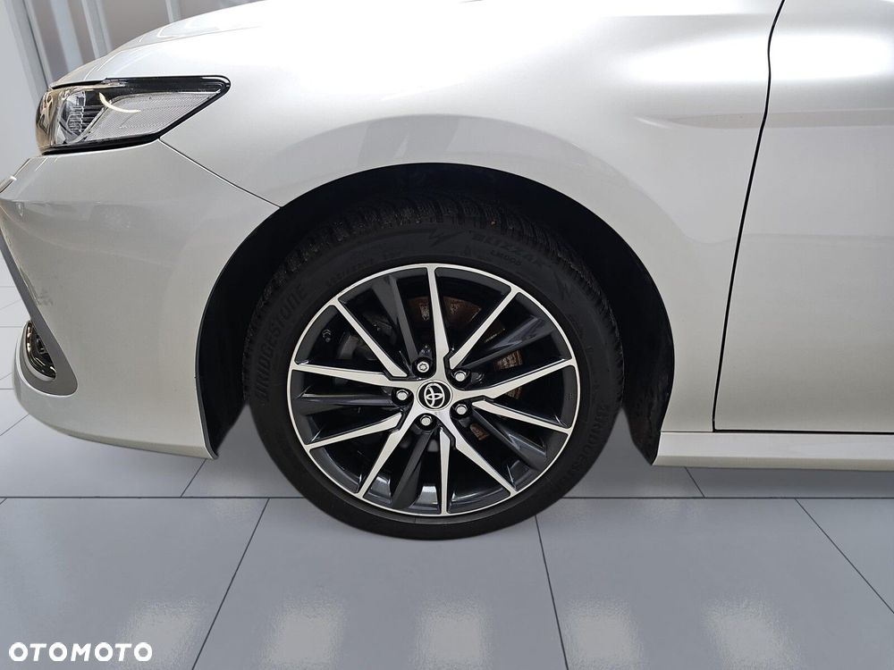 Toyota Camry 2.5 Hybrid Prestige CVT - 35