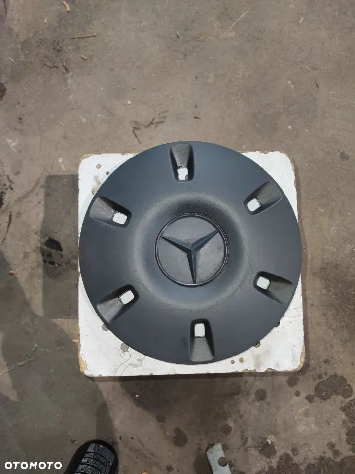 Dekielki kołpaki Mercedes 9064010025