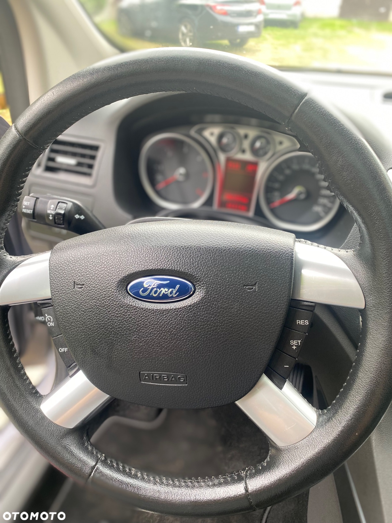 Ford Kuga 2.0 TDCi 4WD Titanium Plus - 27
