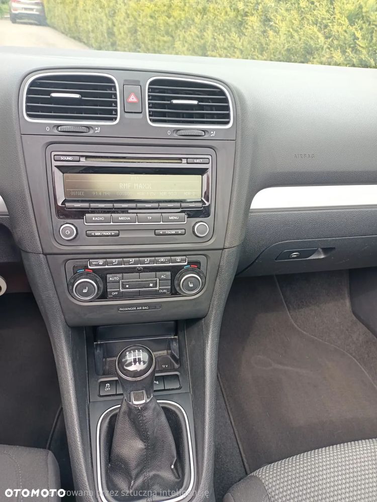 Volkswagen Golf - 14