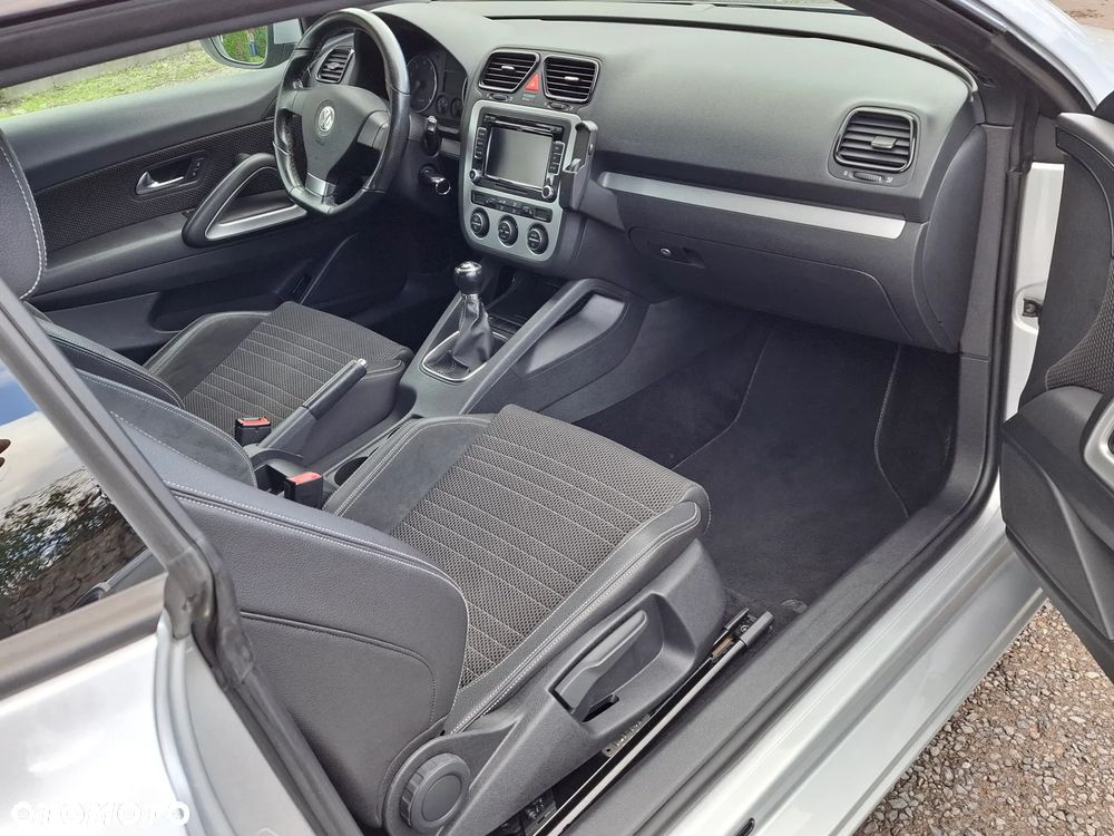 Volkswagen Scirocco 1.4 TSI Shark - 15