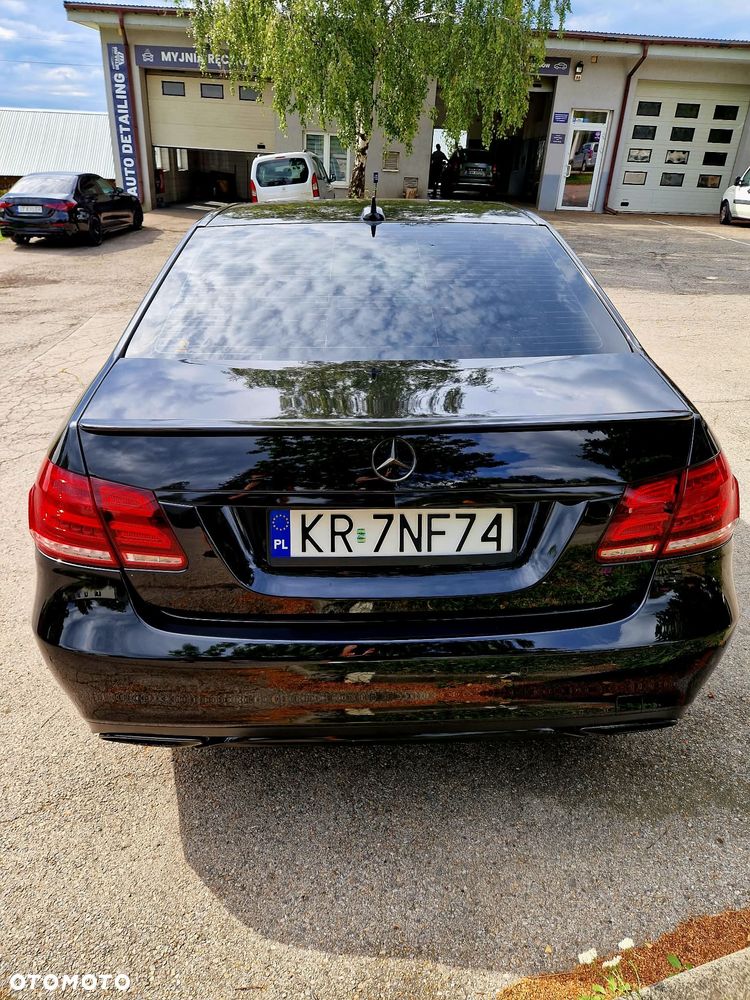 Mercedes-Benz Klasa E 200 BlueTEC 7G-TRONIC Classic - 9