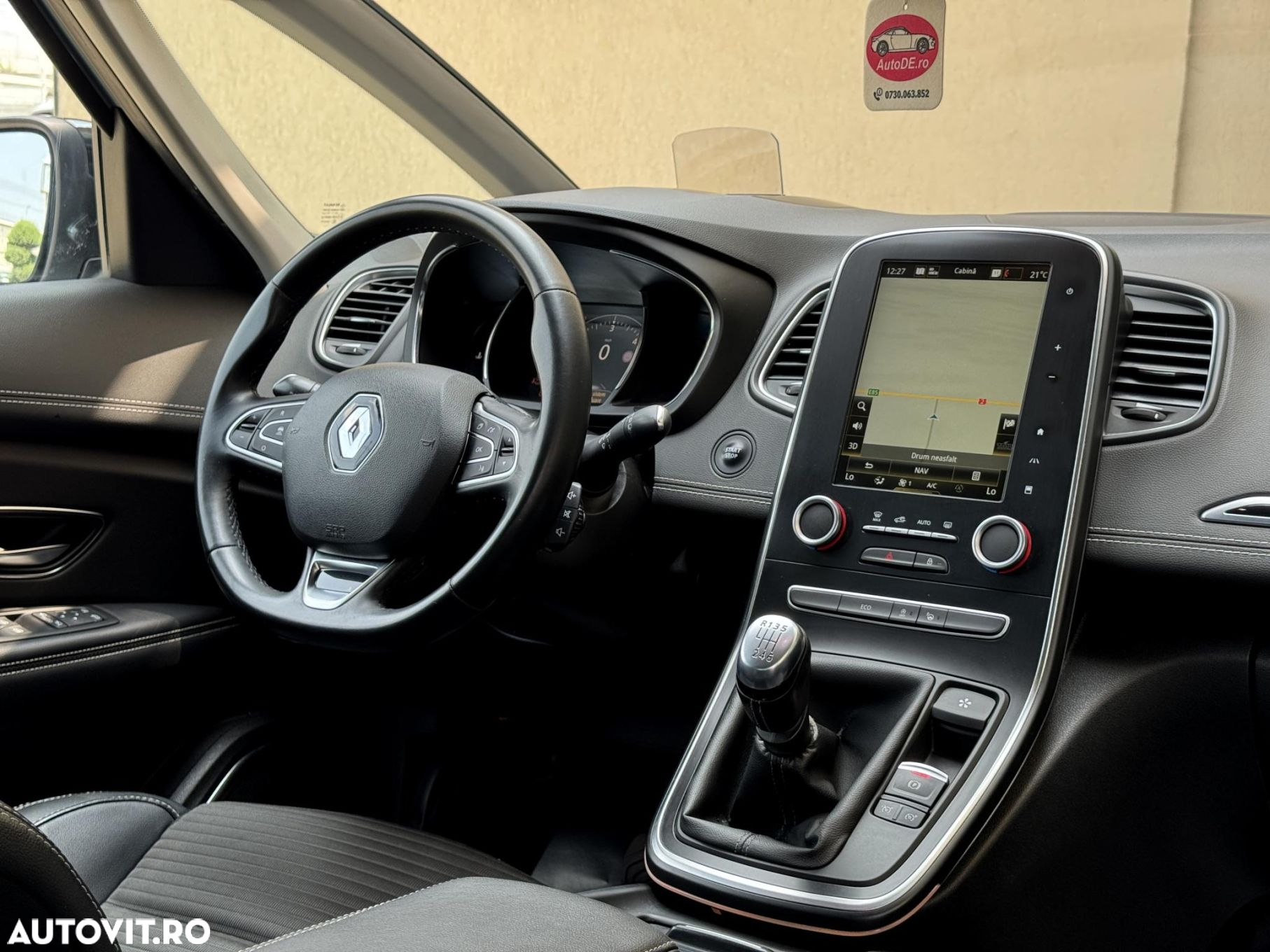Renault Scenic - 7