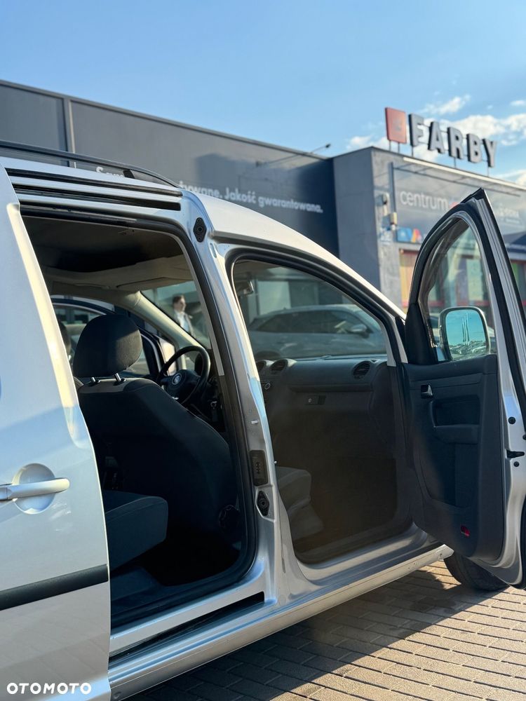 Volkswagen Caddy Comfortline - 8