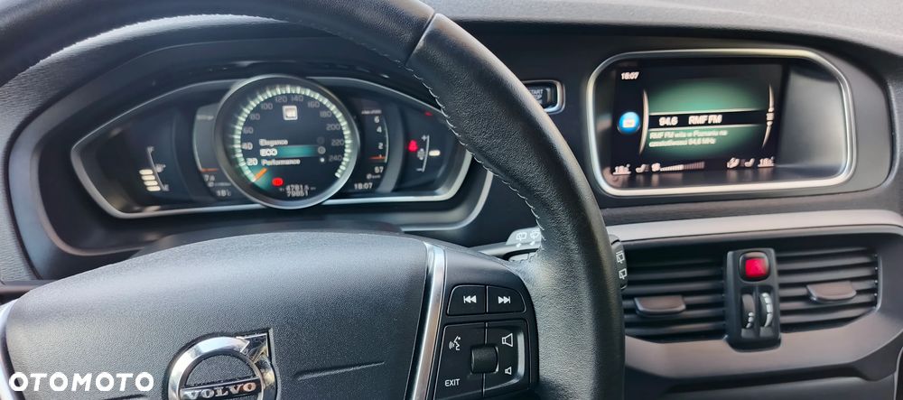 Volvo V40 T3 Drive-E Kinetic - 35