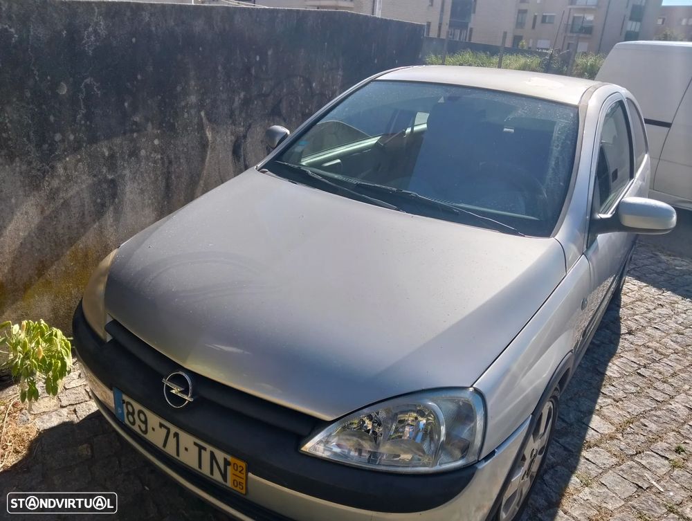 Opel Corsa 1.4 16V Sport - 1