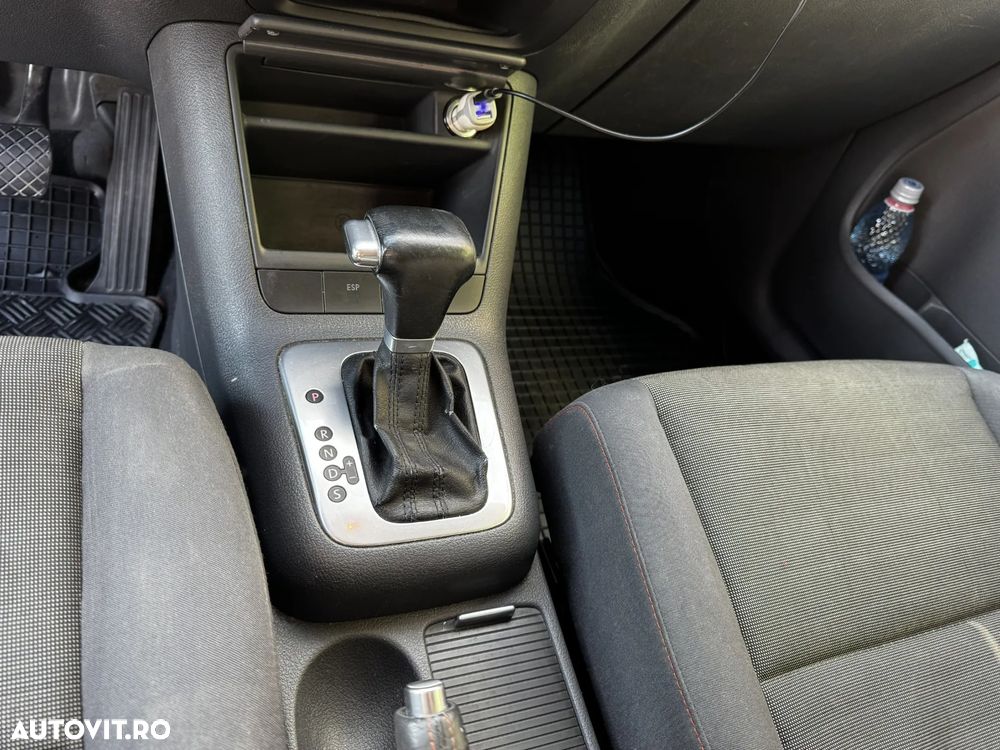 Volkswagen Golf Plus - 18