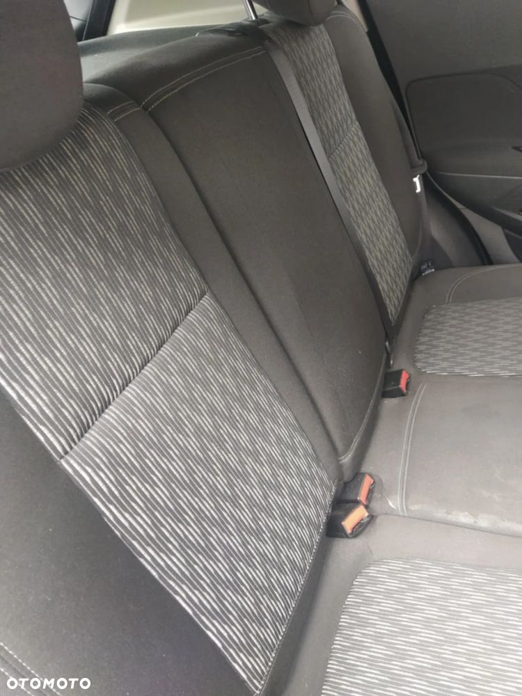 Używany Opel Mokka 2016 - 39 999 PLN, 207 000 km - Otomoto.pl