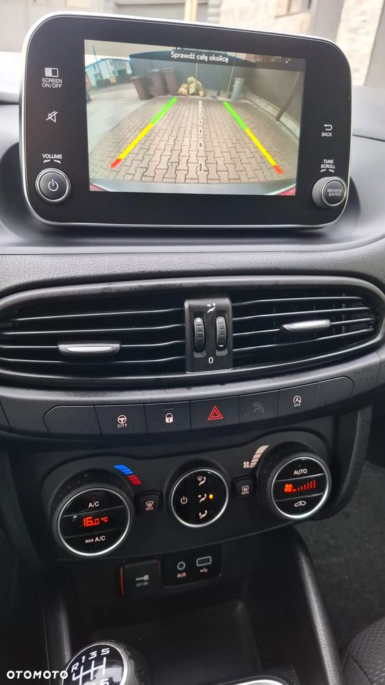 Fiat Tipo 1.4 T-Jet Business Line - 20