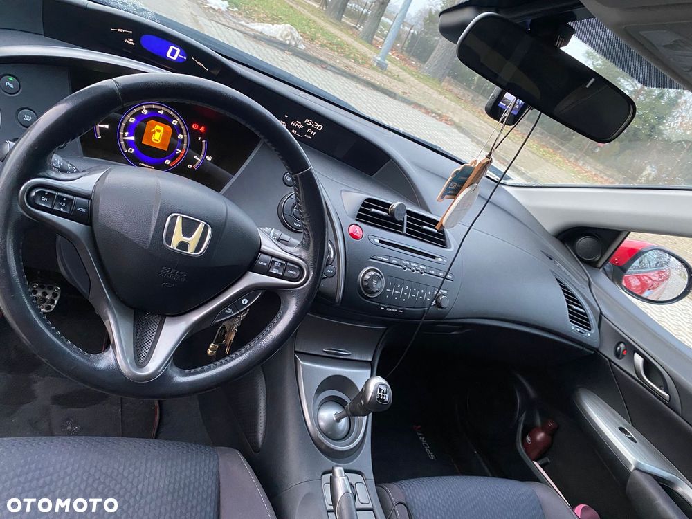 Honda Civic 1.8 Sport - 6