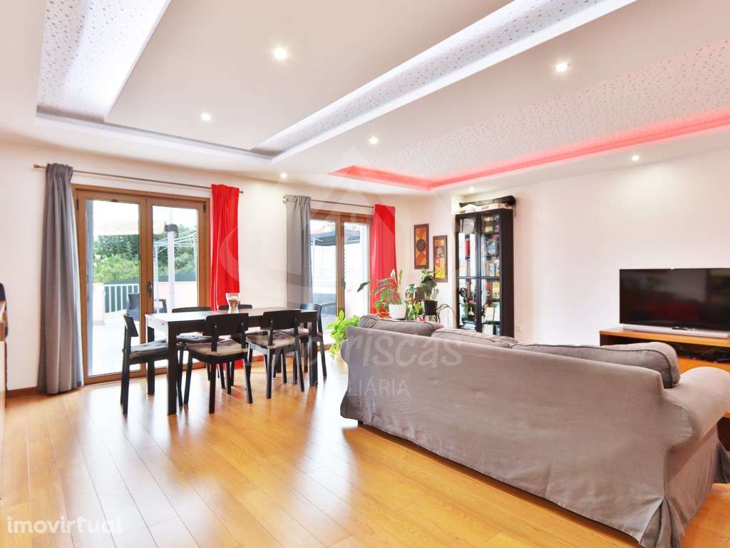 Apartamento T4 com box e terraço, São Julião do Tojal - Valor negoc... - Grande imagem: 4/30