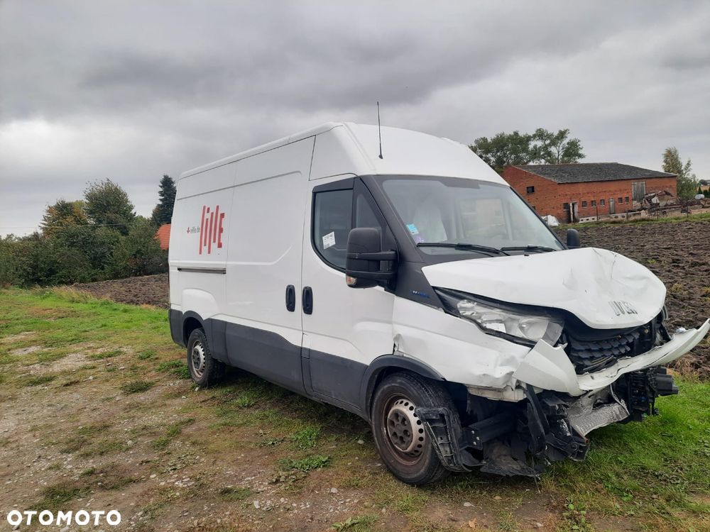 Iveco Daily 35-S14 - 1