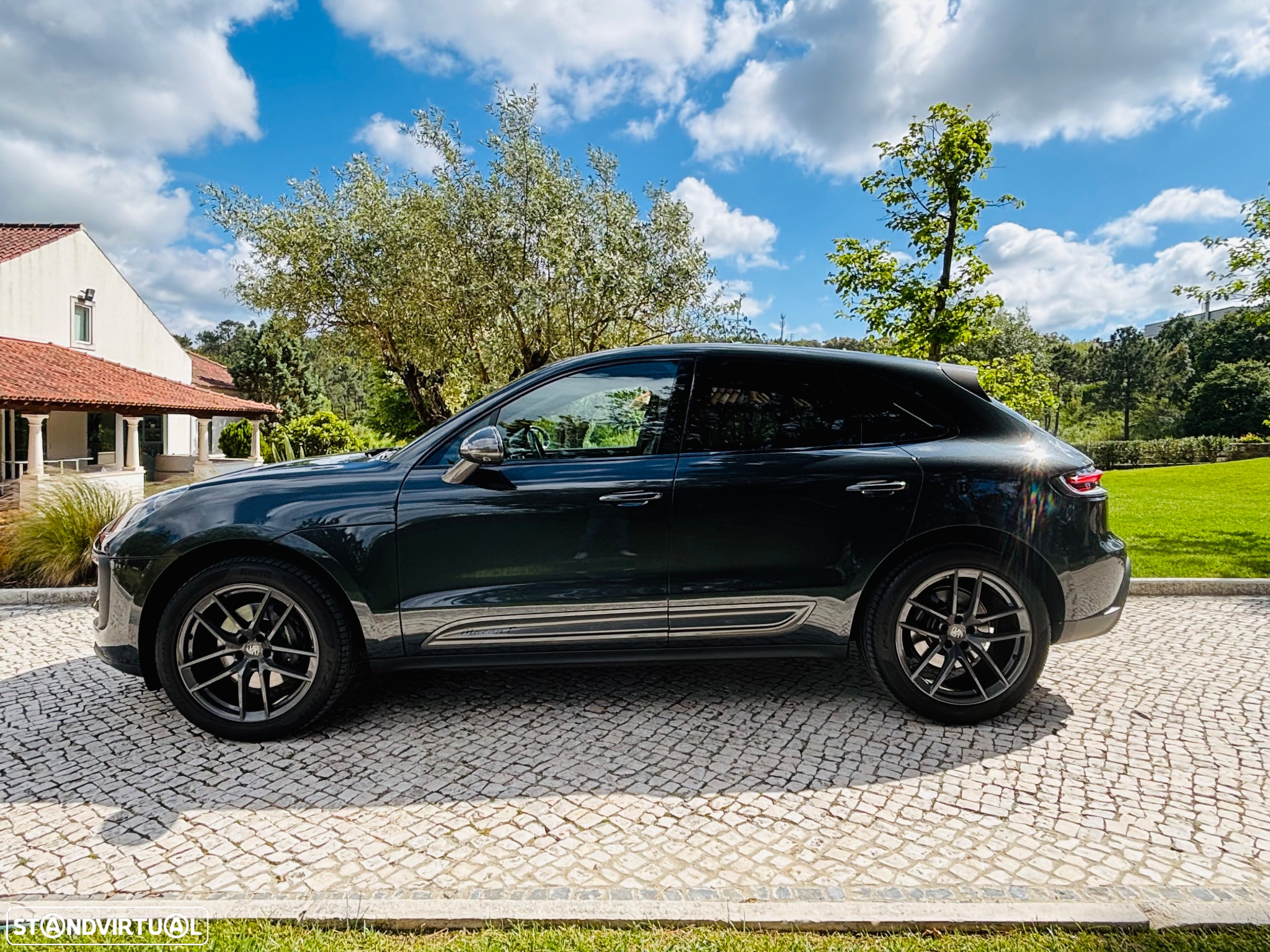 Porsche Macan T - 26