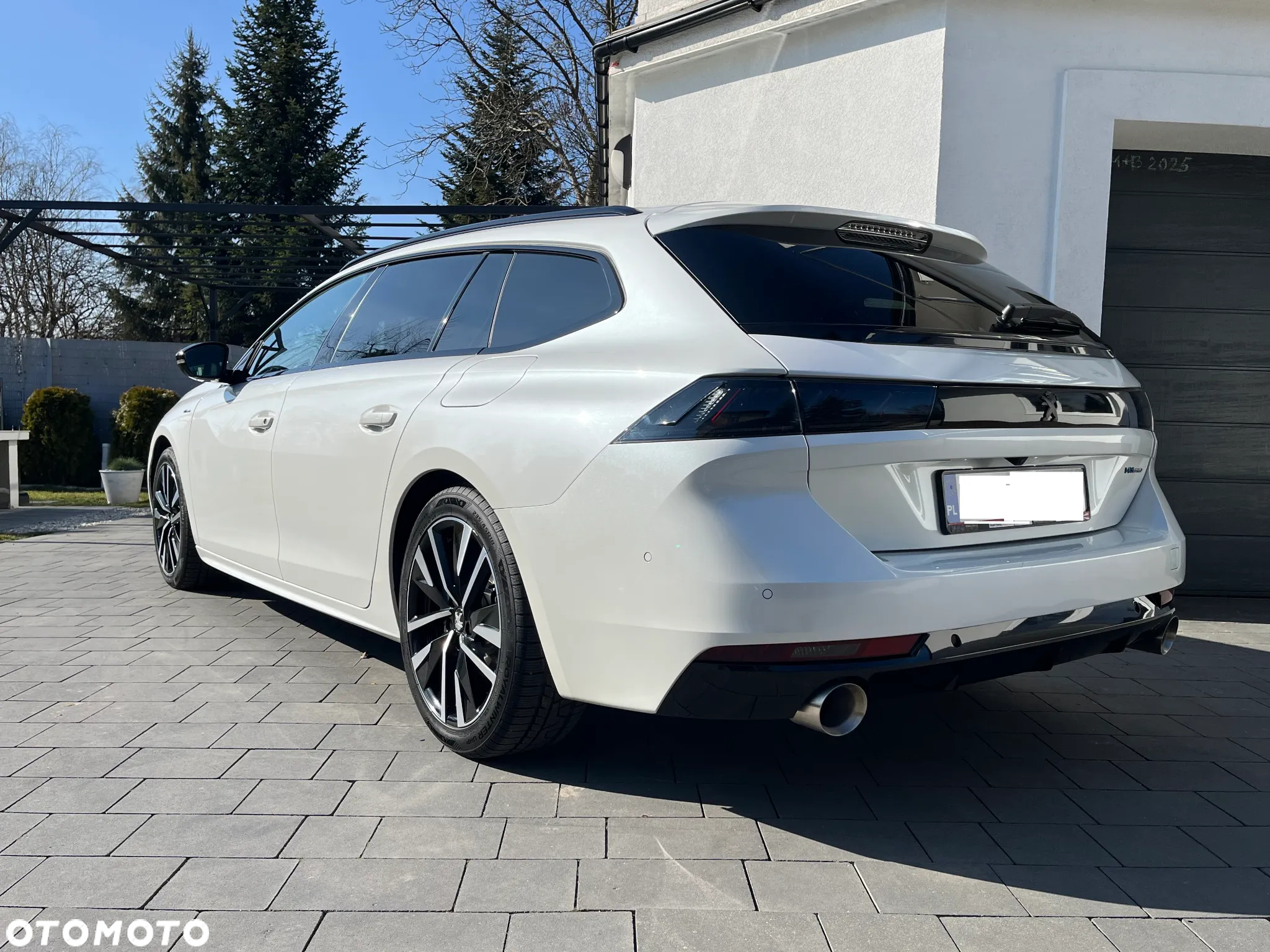 Peugeot 508 SW Plug-In Hybrid 225 e-EAT8 GT - 3