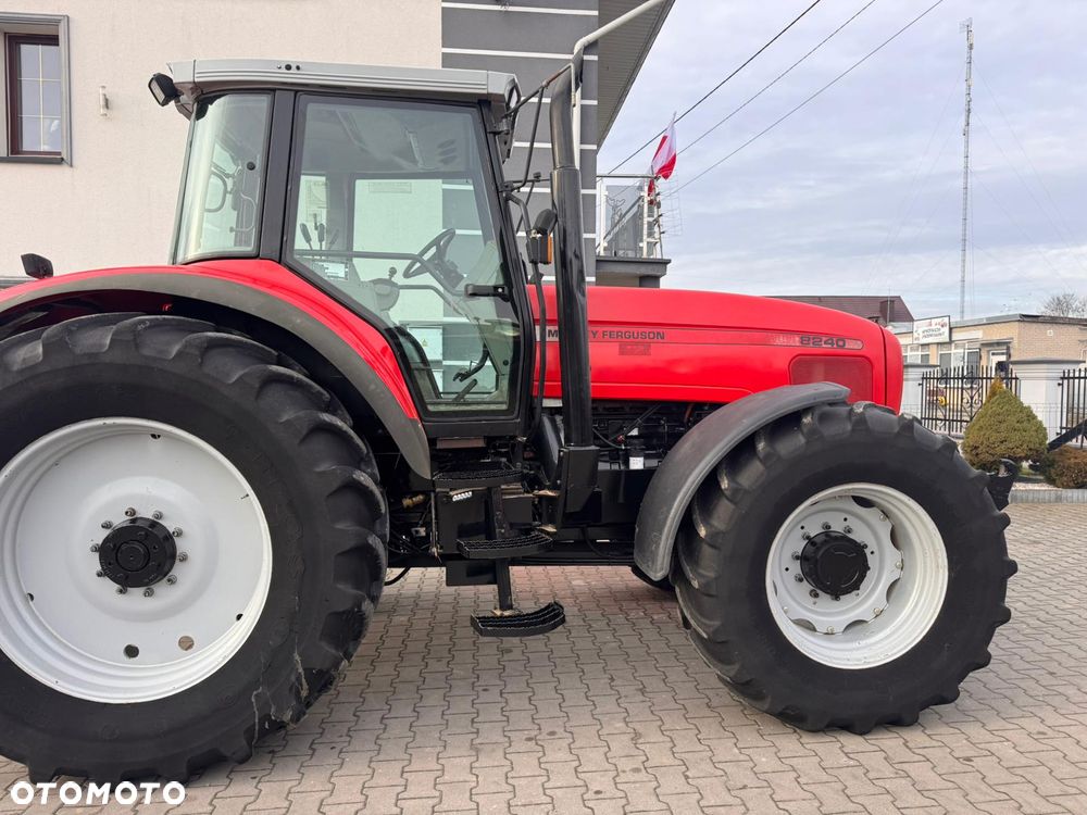Massey Ferguson 8240 - 10