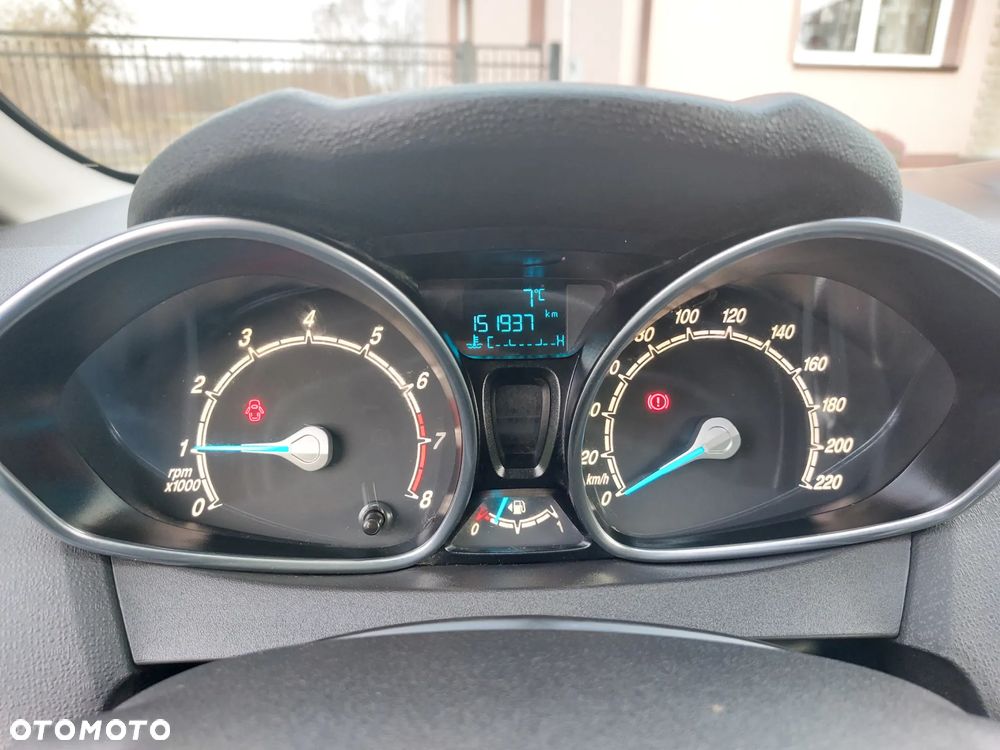 Ford Fiesta 1.0 EcoBoost Champions Edition - 21