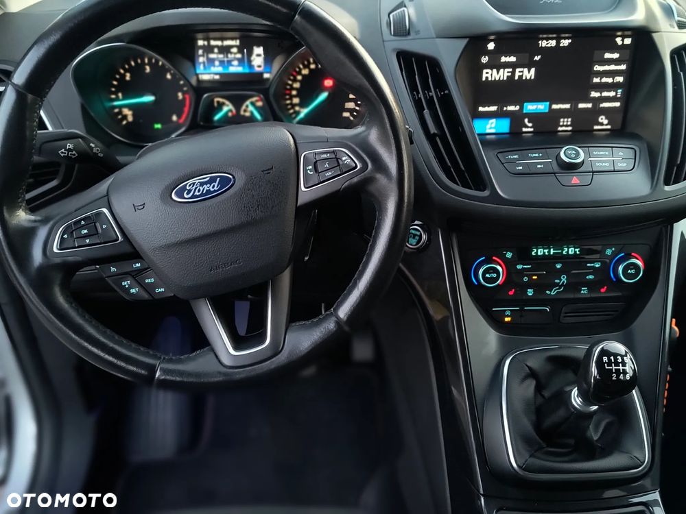 Ford Kuga 2.0 TDCi 4WD Titanium - 5