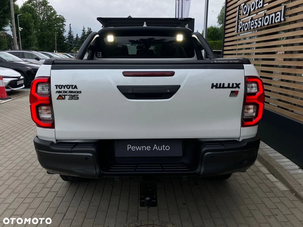 Toyota Hilux 2.8 D-4D Double Cab GR Sport 4x4 - 6