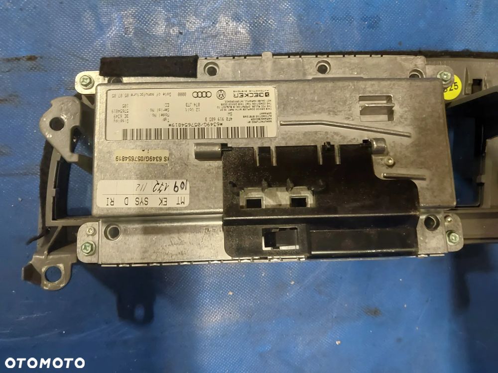 Audi A6 C6 S6 MMI Becker ramka zegarów wyświetlacza panelu środkowego - 4