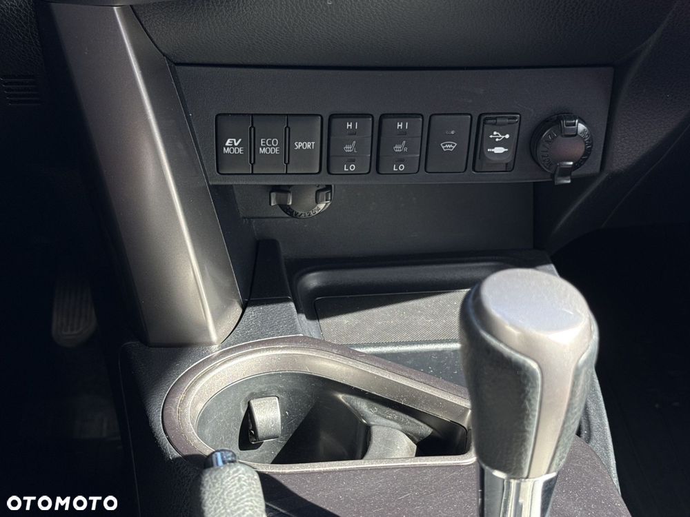 Toyota RAV4 - 17