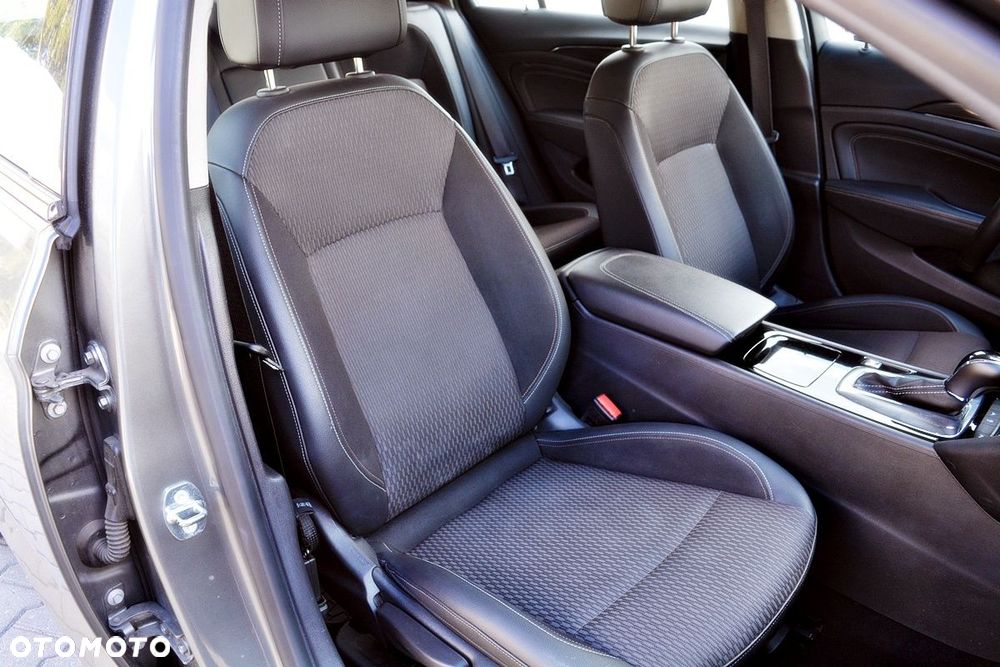 Opel Insignia - 9