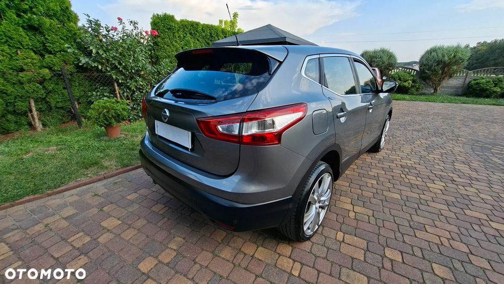 Nissan Qashqai 1.6 DCi ALL-MODE 4x4i ACENTA - 9