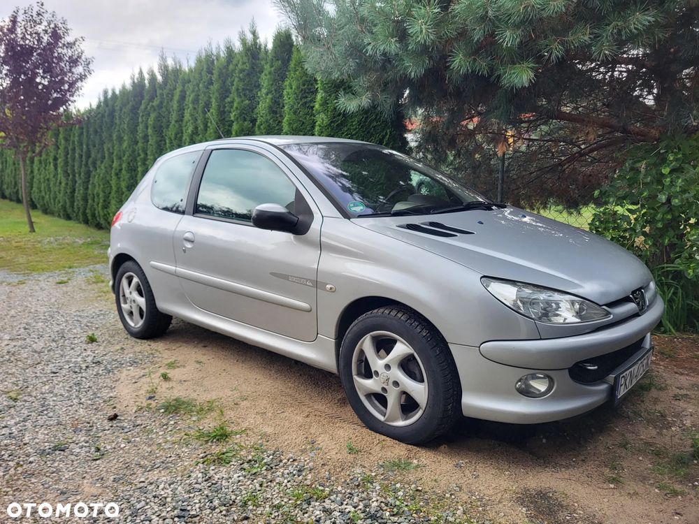 Peugeot 206 1.4 Trendy - 12