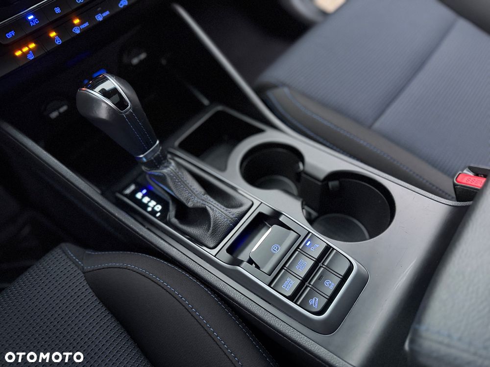 Hyundai Tucson blue 1.7 CRDi 2WD DCT Premium - 33