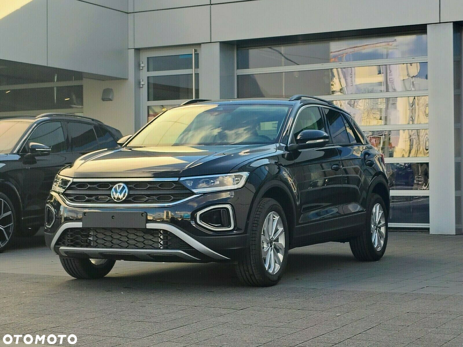 Volkswagen T-Roc - 3